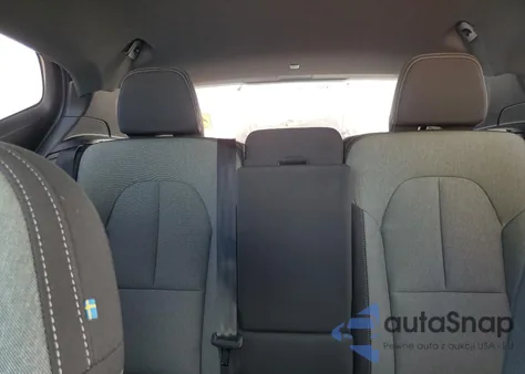 2024 Volvo Xc40 Core z USA, uszkodzony, nr VIN YV4L12UK1R2206170